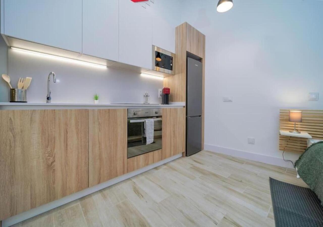 Loft 4 Personas Centrico Madridアパートメント エクステリア 写真
