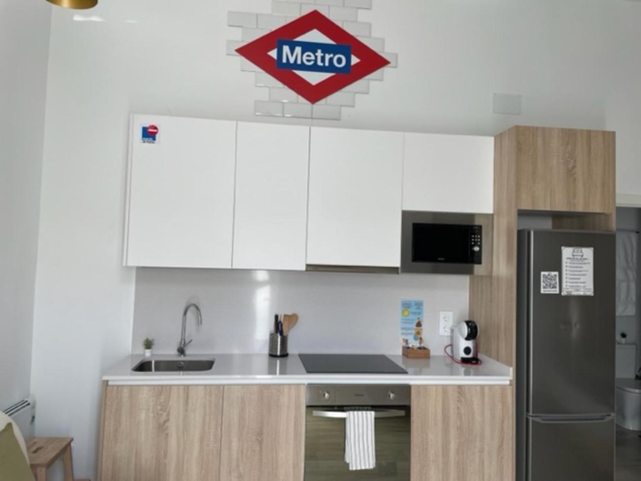 Loft 4 Personas Centrico Madridアパートメント エクステリア 写真